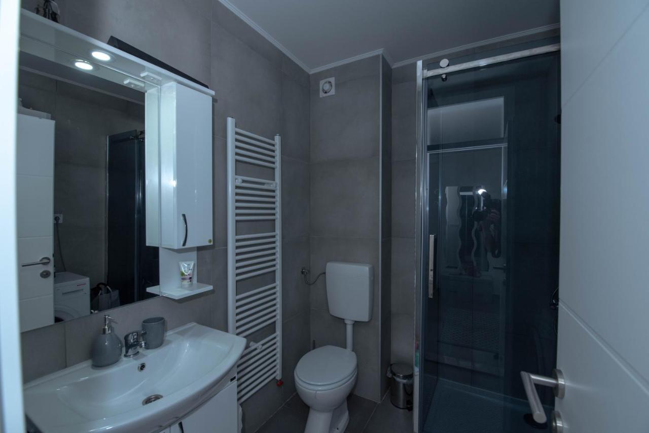 Athena Apartman Lukavica Kültér fotó
