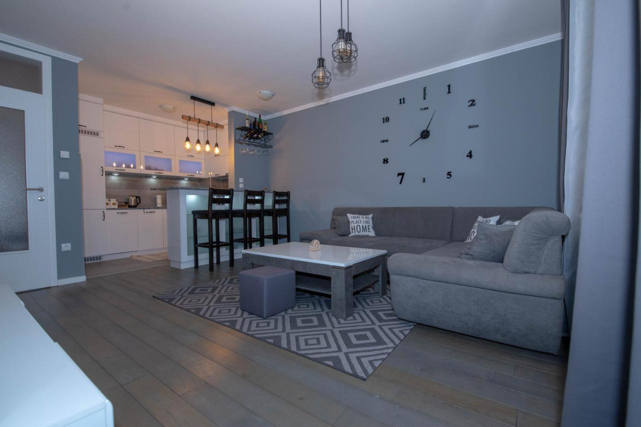 Athena Apartman Lukavica Kültér fotó