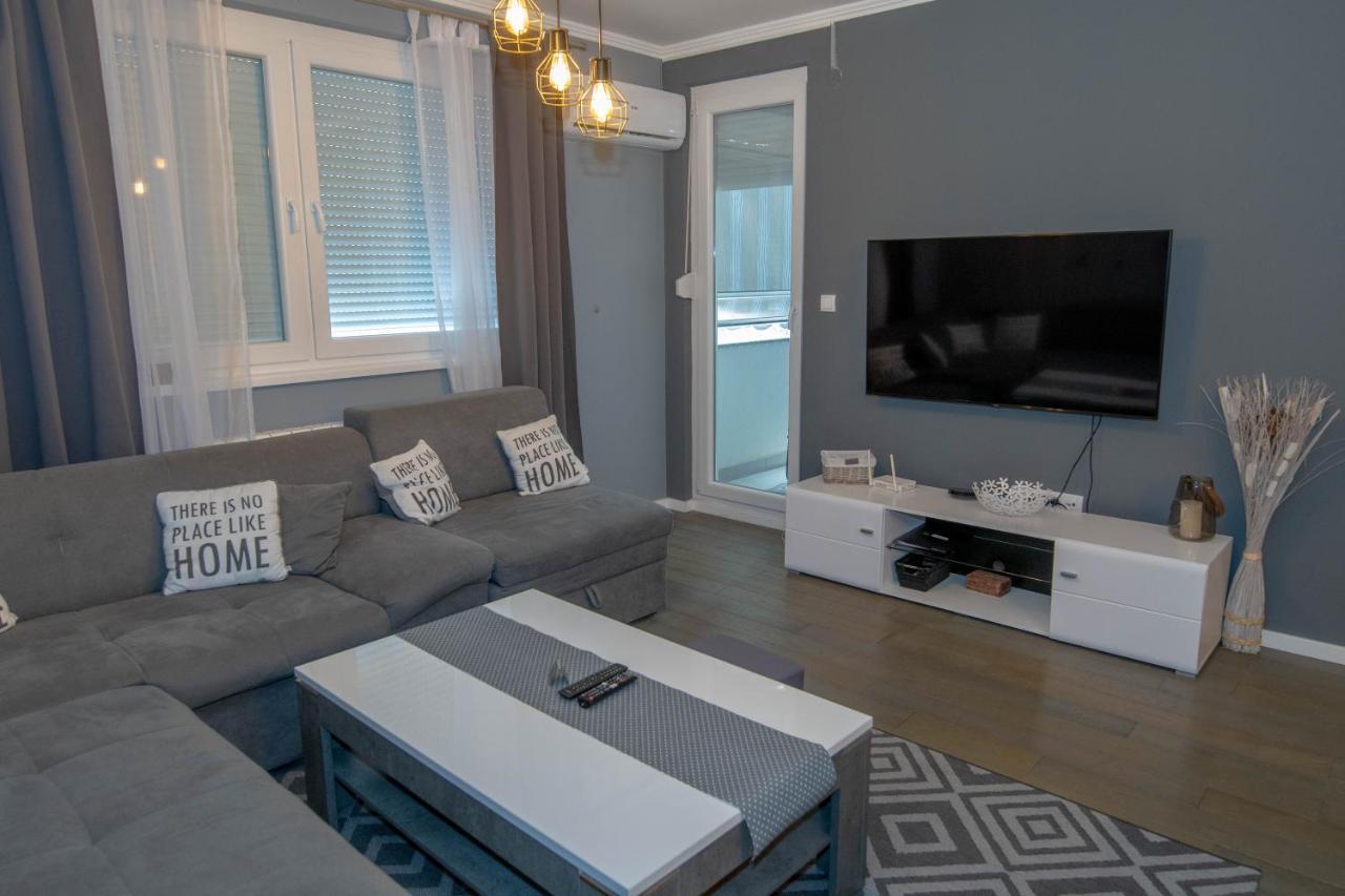 Athena Apartman Lukavica Kültér fotó