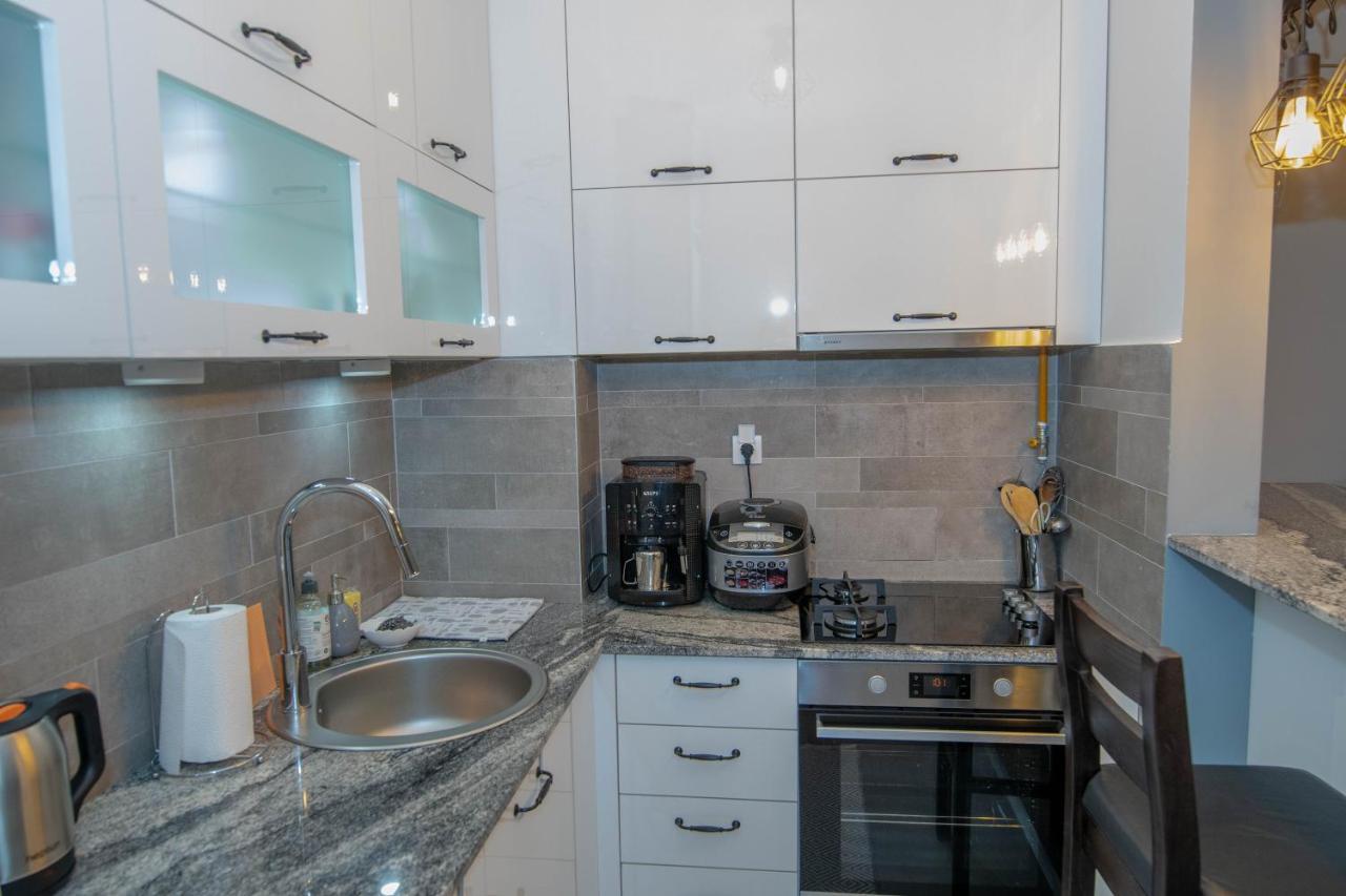 Athena Apartman Lukavica Kültér fotó